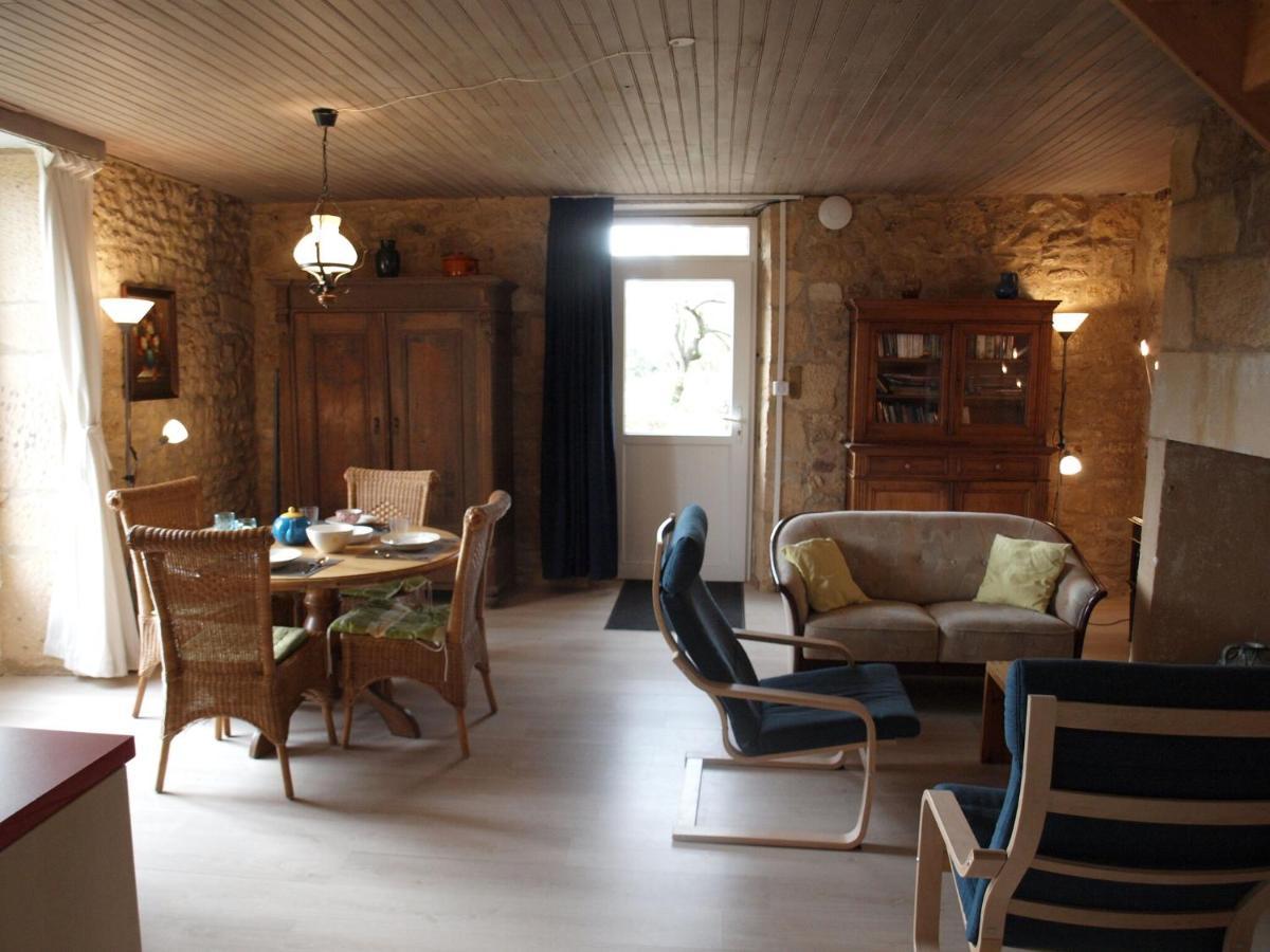 Cozy Cottage In Aquitaine With Private Swimming Pool Peyzac-le-Moustier Экстерьер фото